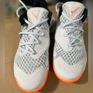 NWOB. Nike Zoom Hyperspeed Court SE Volleyball sneakers.